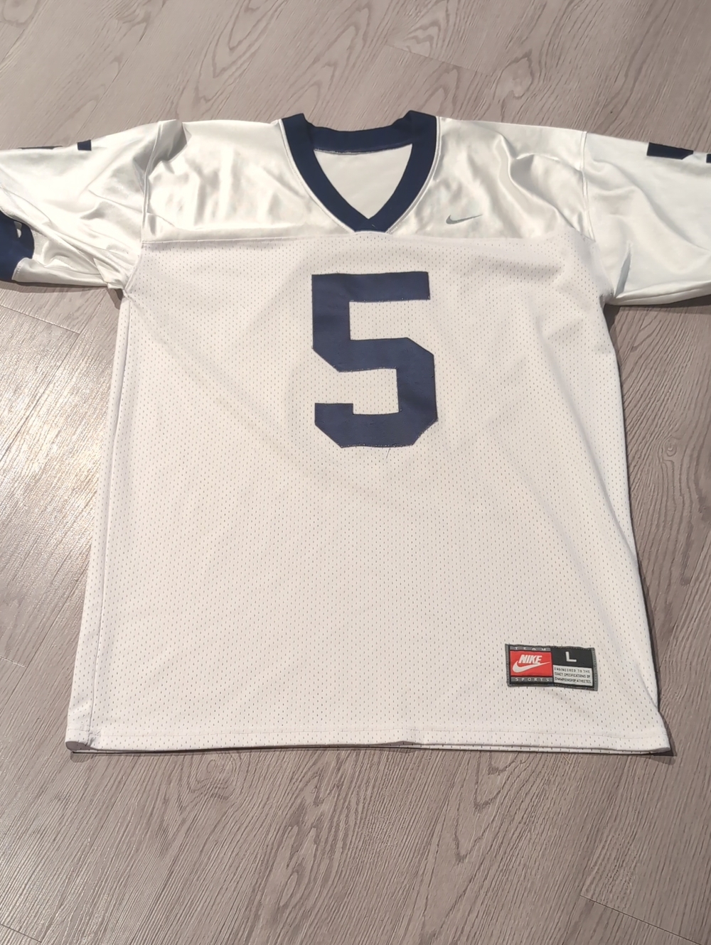 Nike Men’s White Penn State Football Jersey